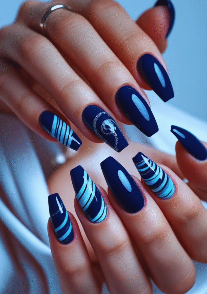 short nail designs blue