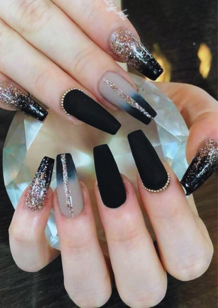 Black Nails with Rhinestones