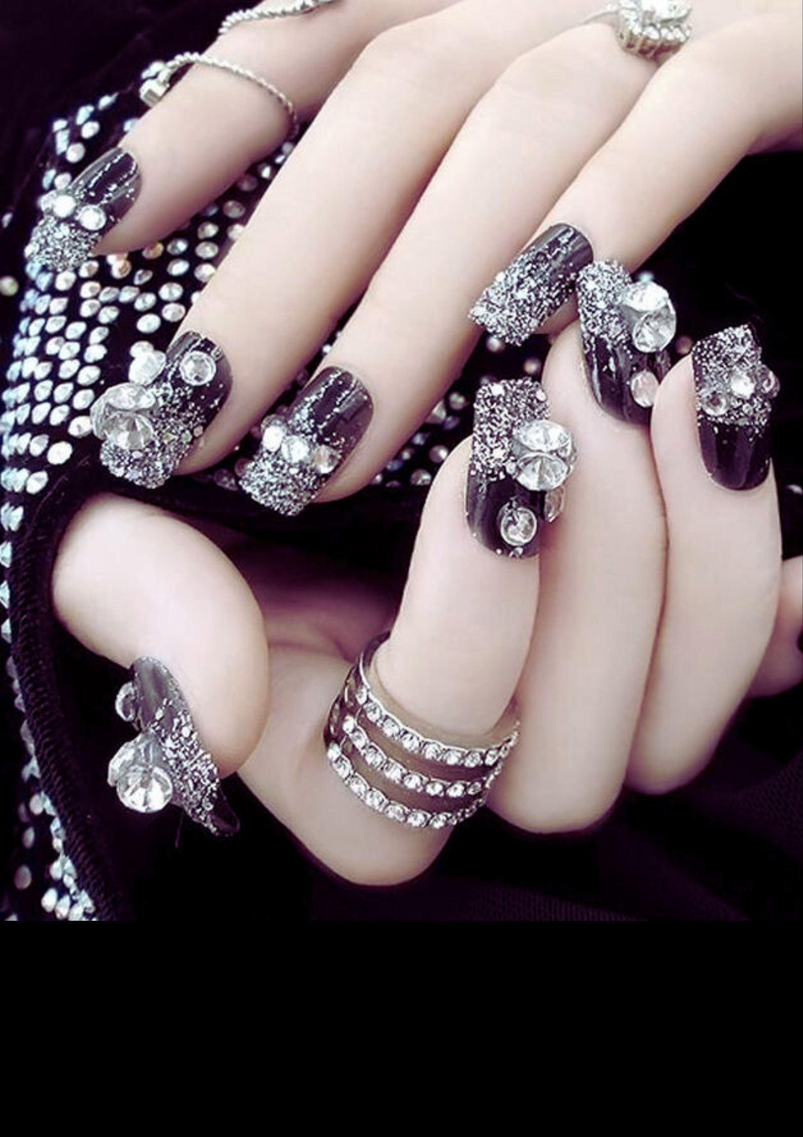 Black Nails with Rhinestones
