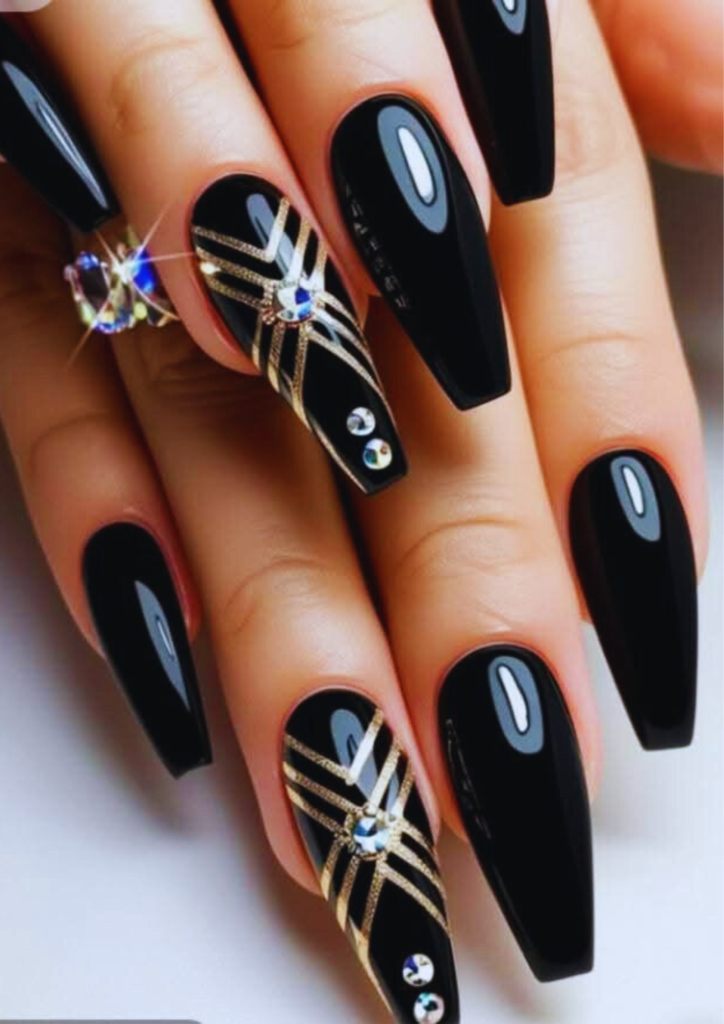 Black Nails Design